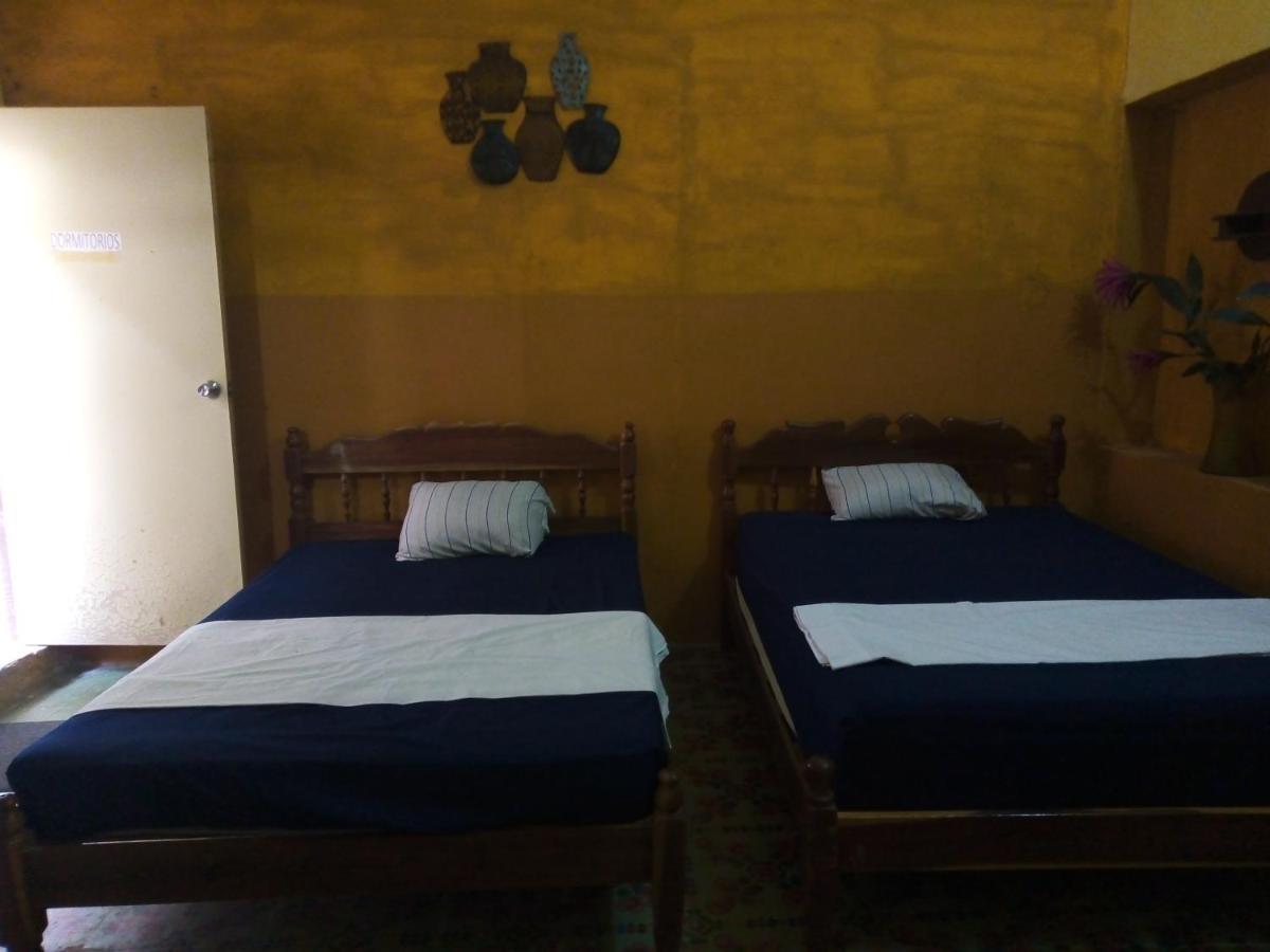 Cuartos Y Hostal Jaqueline Campeche Exteriér fotografie